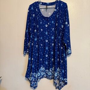 White Mark Blue Floral Women's Tunic Blouse Plus Size 3XL Pullover Comfortable